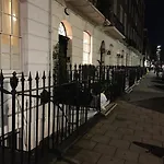 Kendal Street